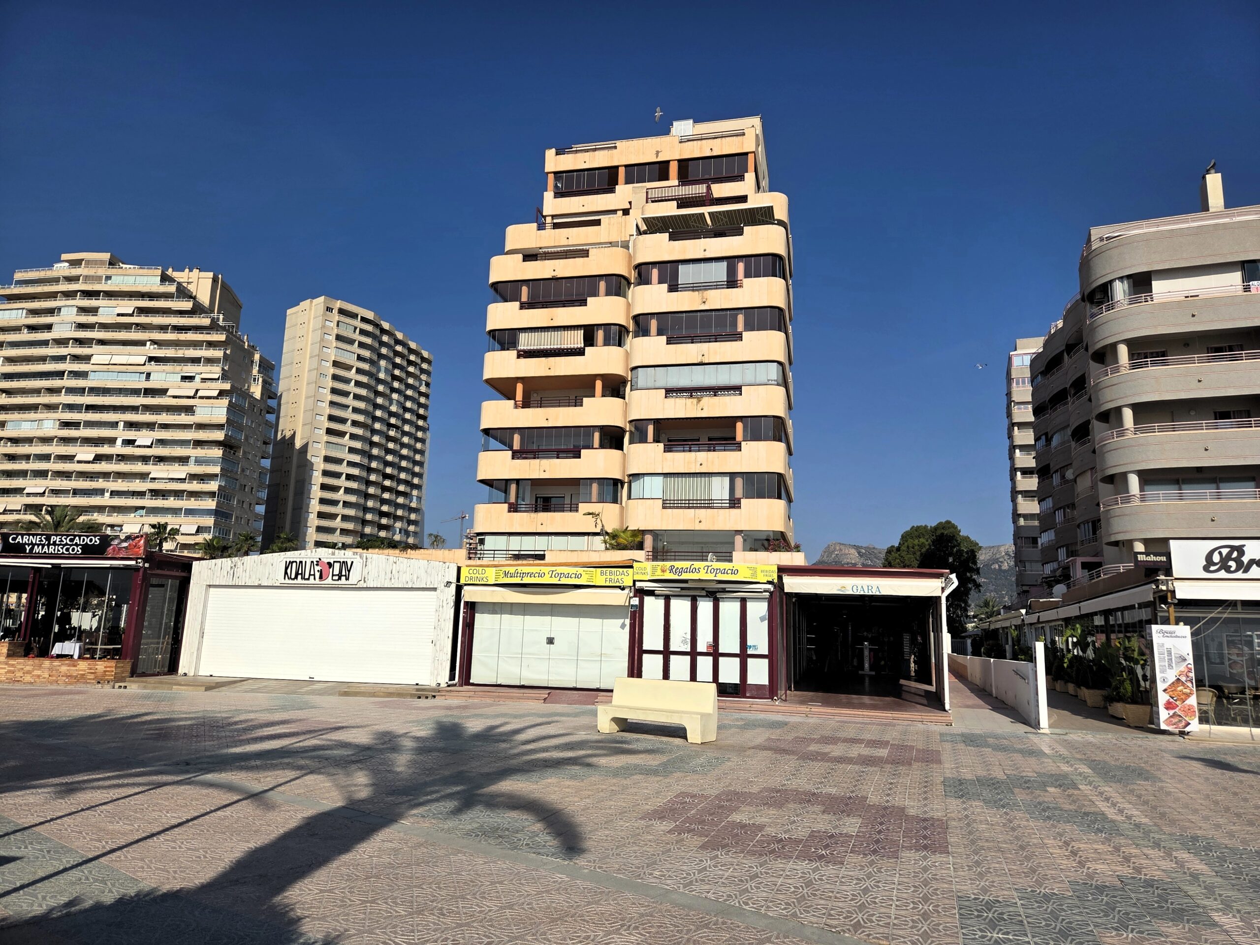 locales-comerciales en calpe · playas 2000€